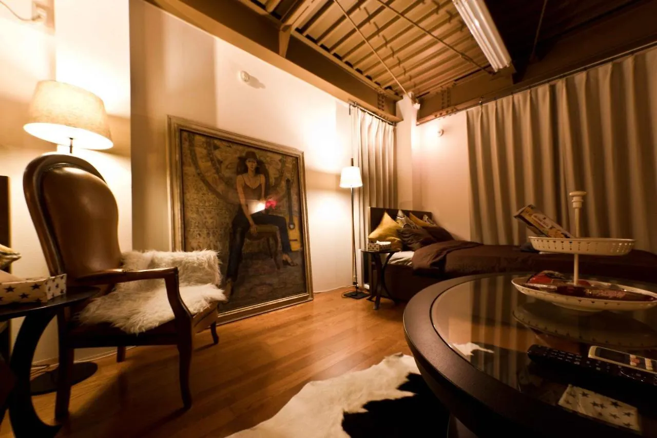 Casa Tokyo Studio Apartment 0*,